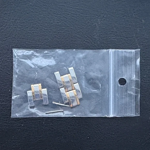 Swiss Army Ladies Officer 30mm Quartz Watch – Two-Tone, White Dial - Picture 9 of 9